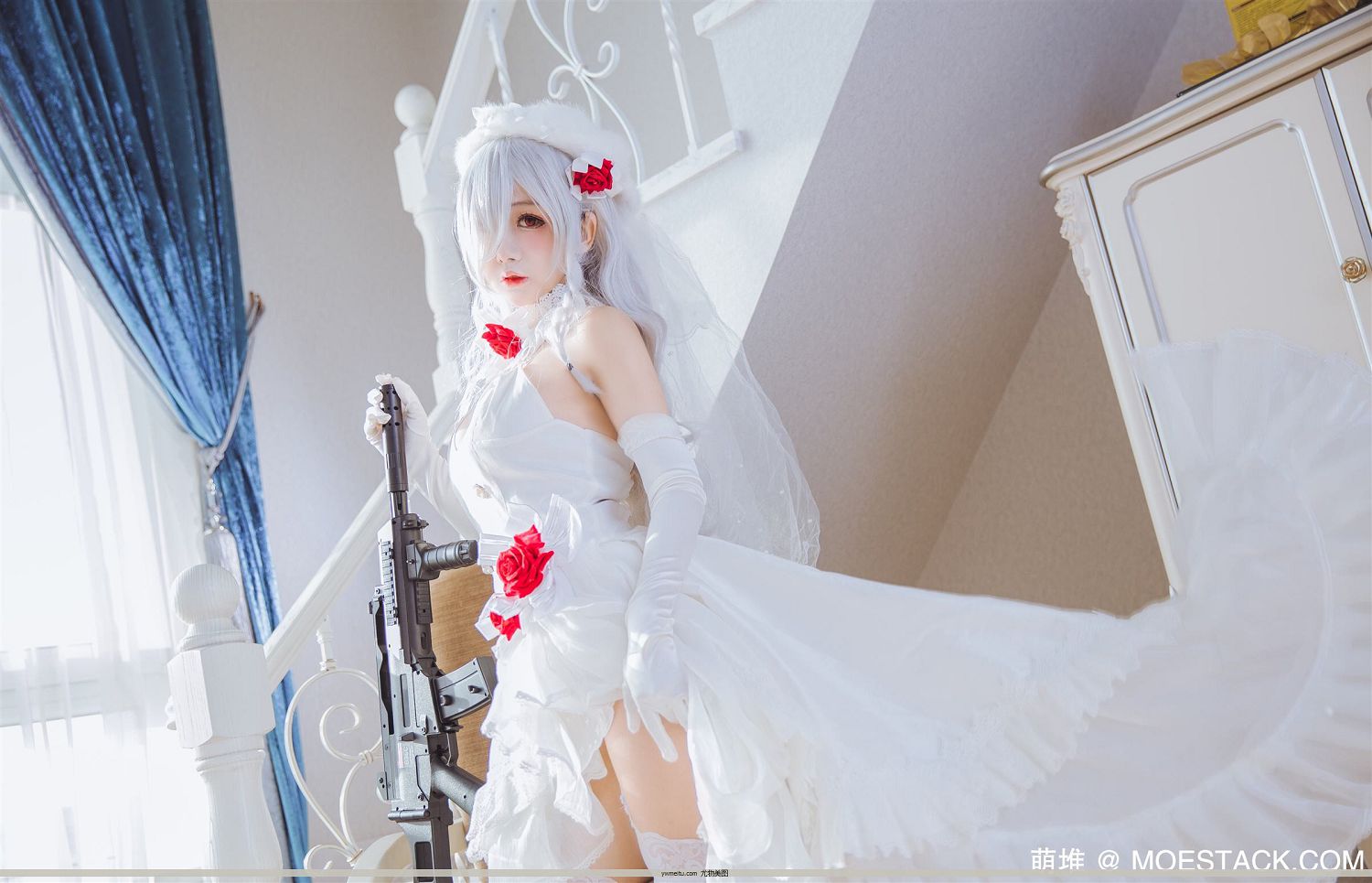 ΢Coser@ν – [40P]