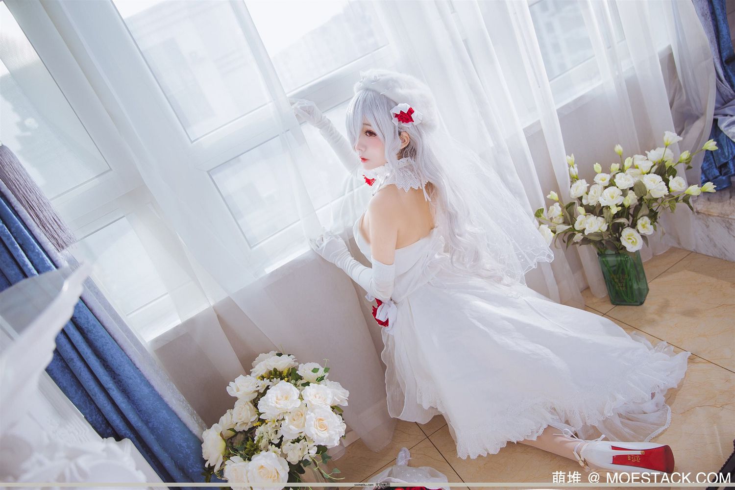 ΢Coser@ν – [40P]