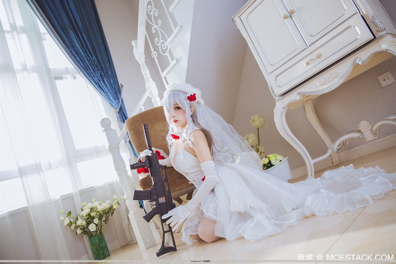 ΢Coser@ν – [40P]