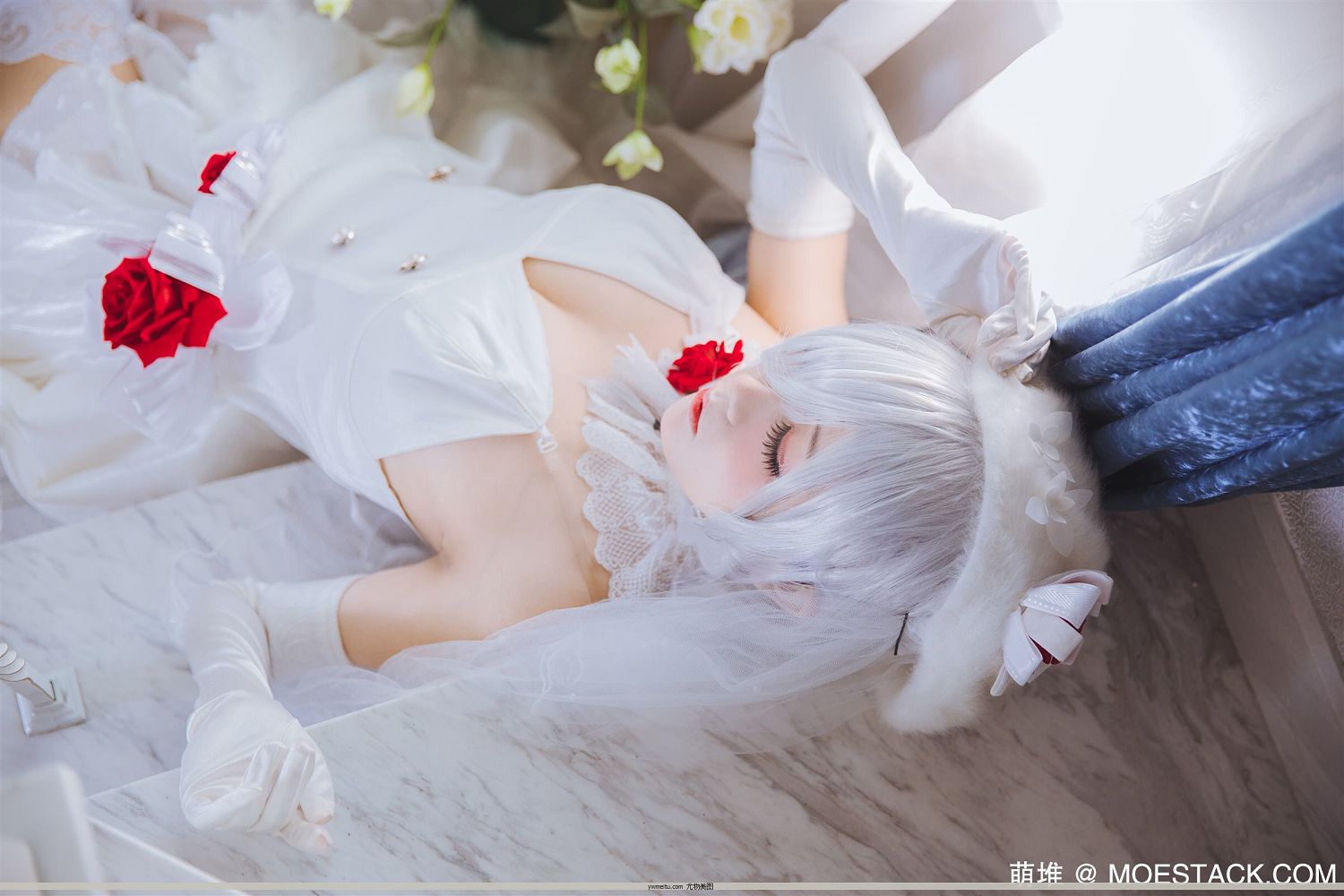 ΢Coser@ν – [40P]