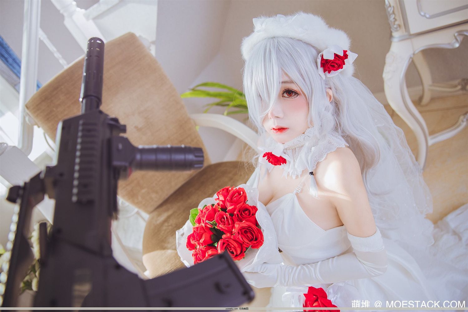 ΢Coser@ν – [40P]