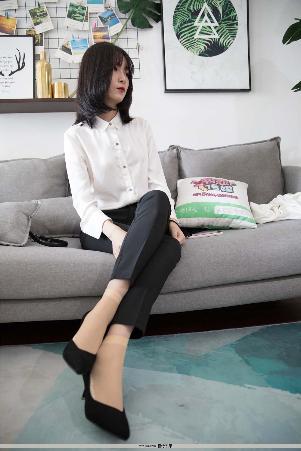 [ý] No.202 è-Office lady [232P4.33G]