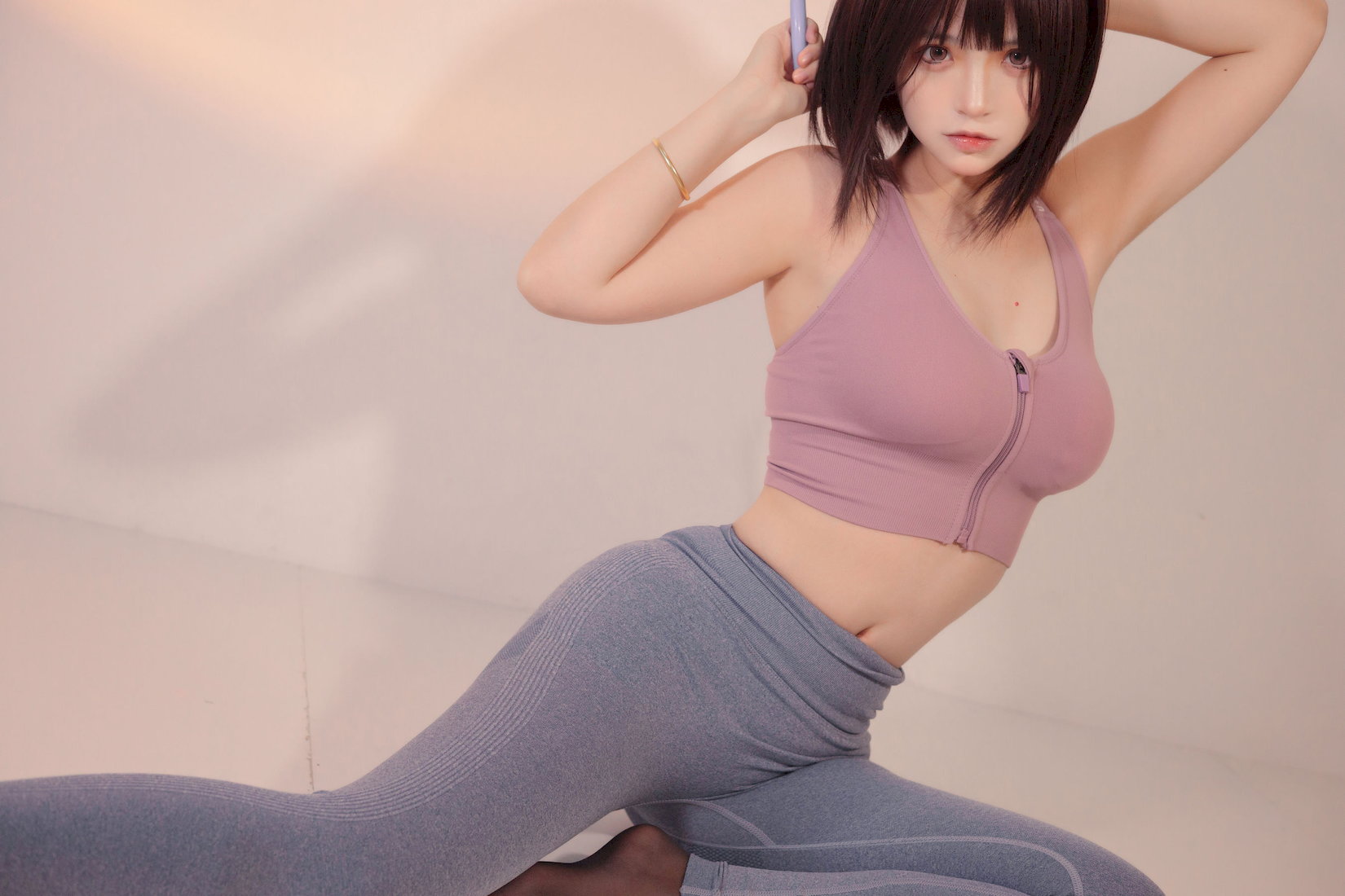 ɫ˽ڸ - èss ˶/40P [Ůcosplay] 12ҳ