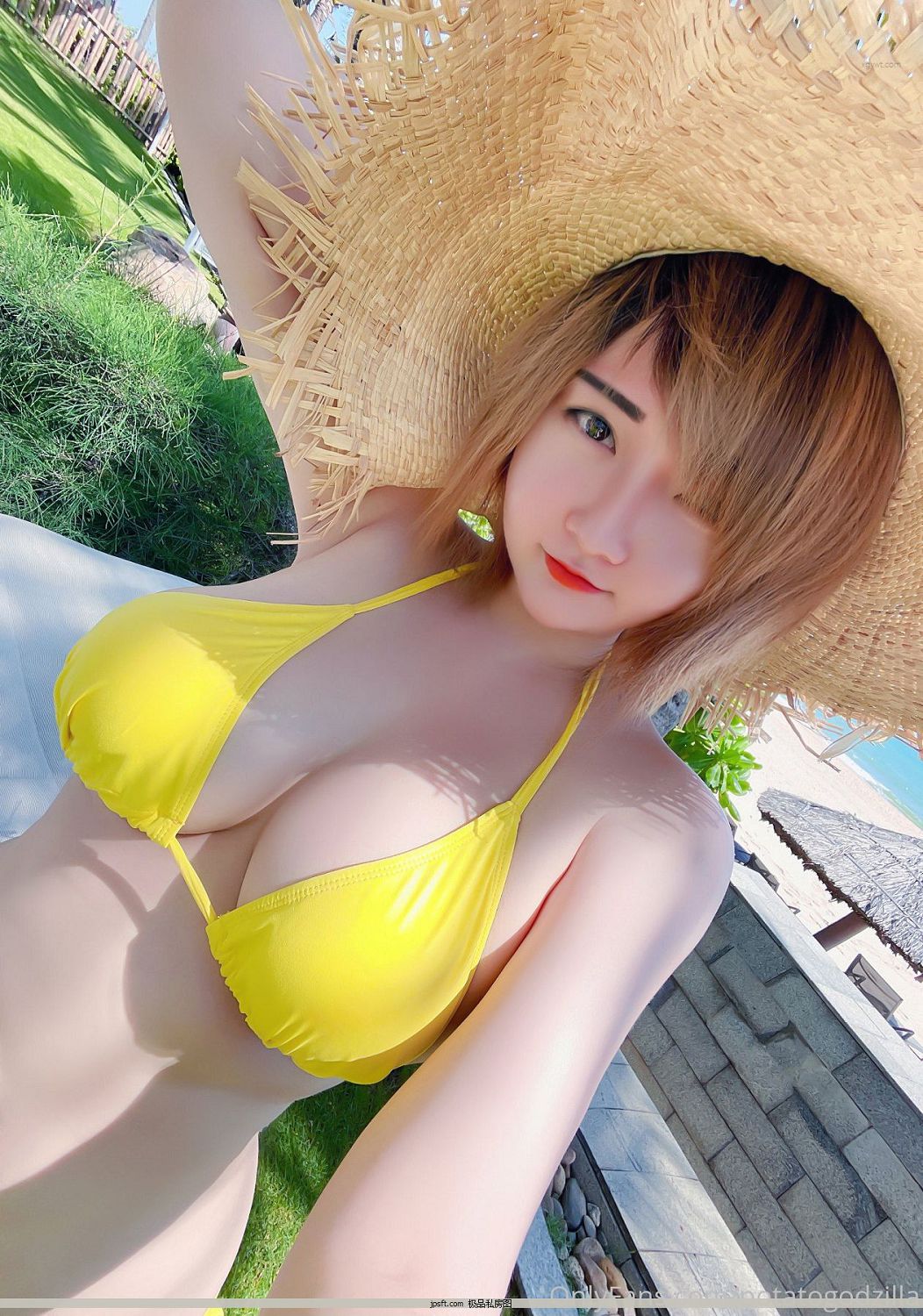 [ģCOSER˽] CoserСPotato Godzilla - Yellow Bikini