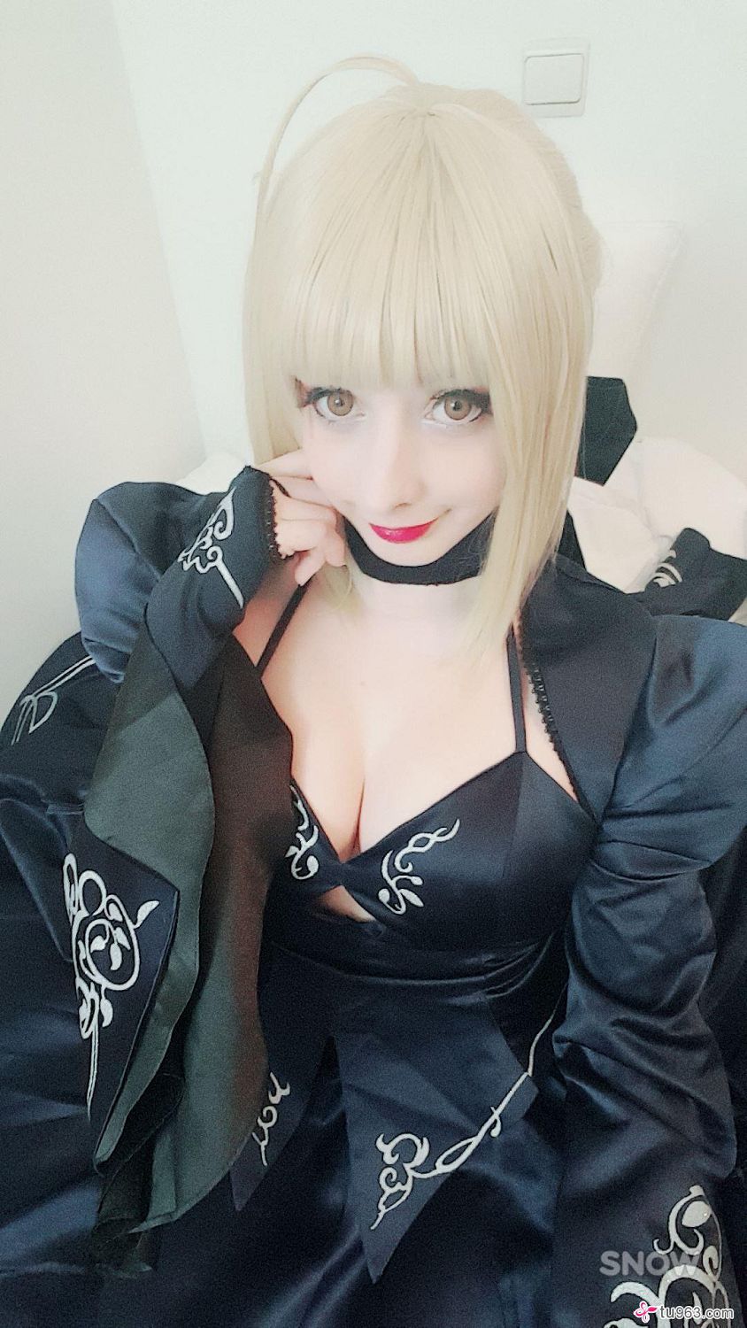 Mikomi Hokina - Saber Alter (Fate Grand Order)