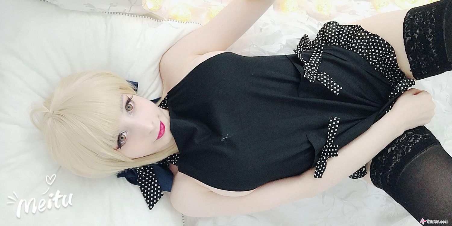 Mikomi Hokina - Saber Alter Apron (Fate Grand Order)