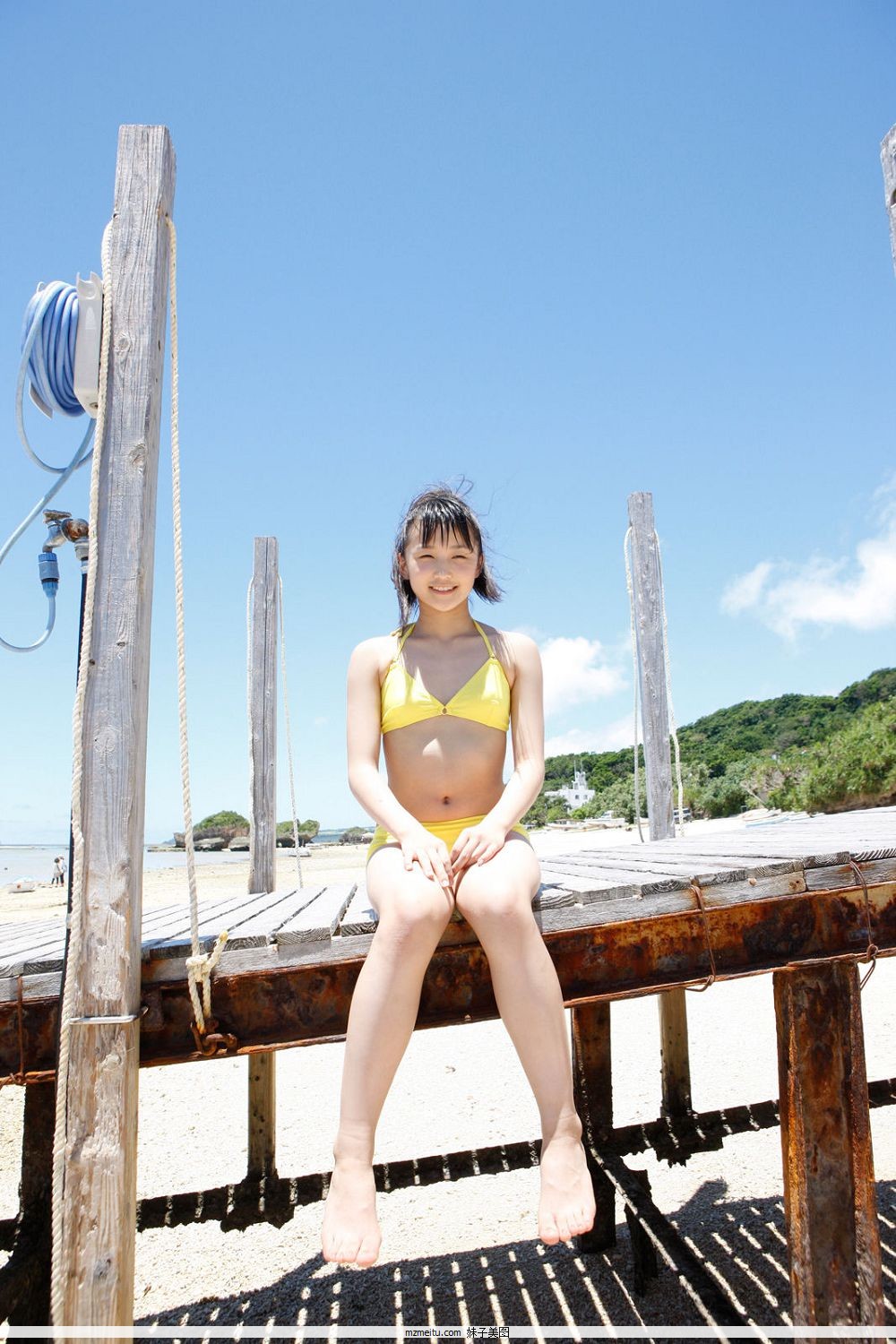 [H!P Digital Books] No.105 ʦﱣ Riho Sayashi дͼ