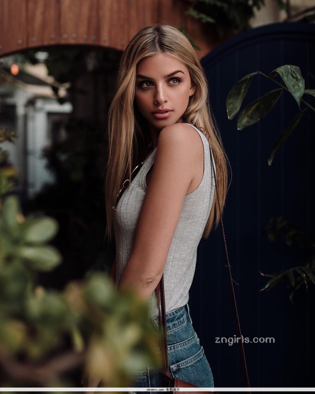 Marina Laswick- ôױ˽ͼ